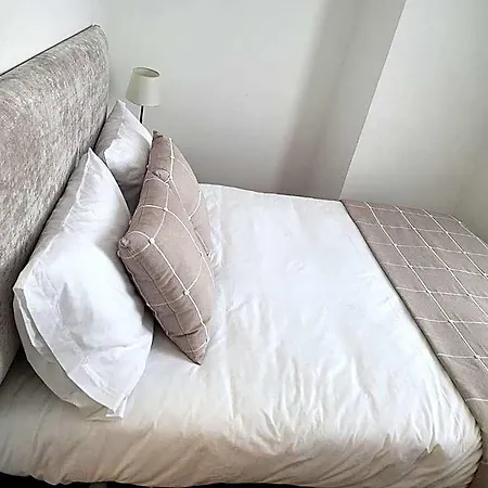 Local Vitoria Guest house